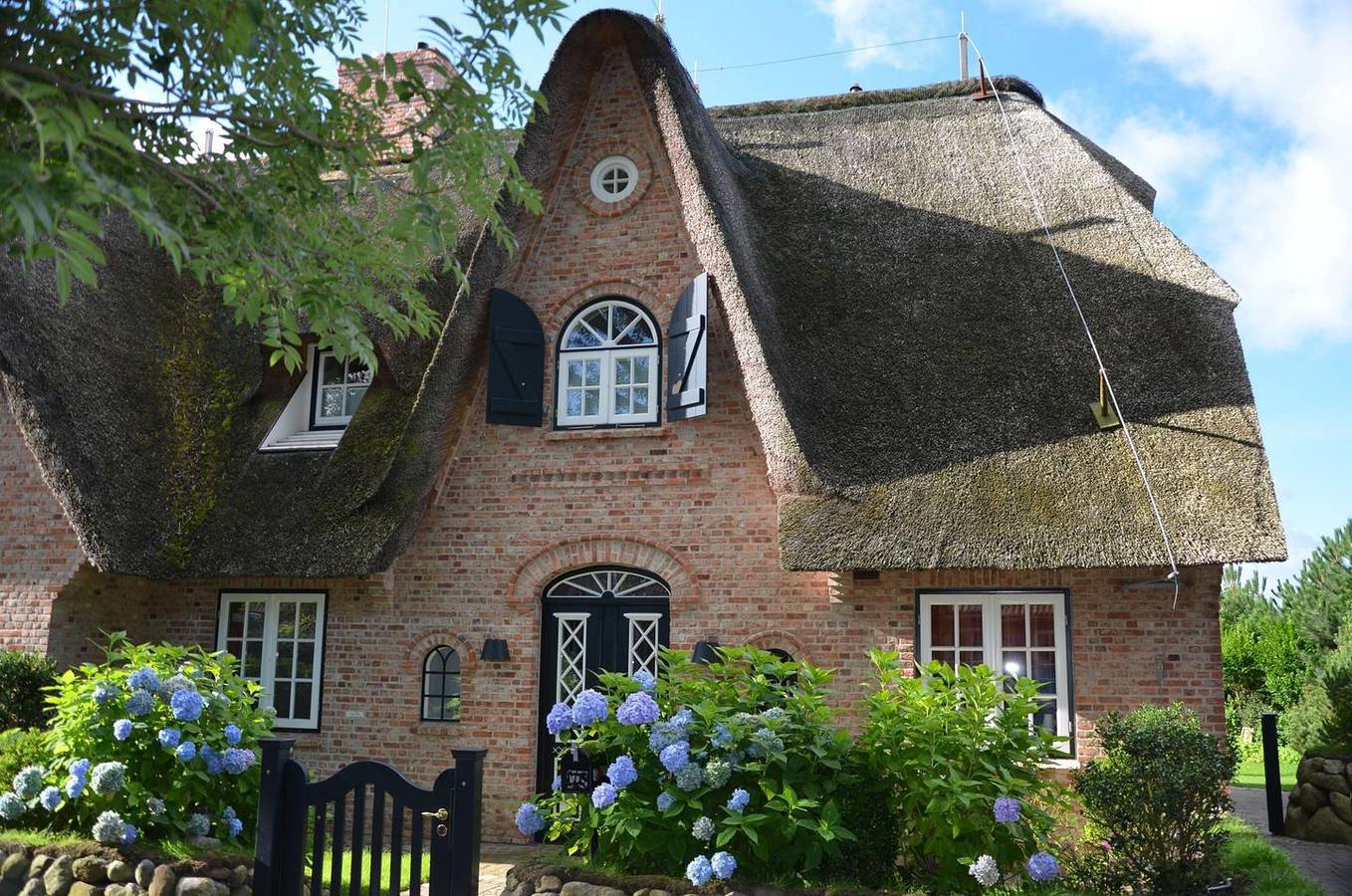 Tolle Haushälfte unter Reet in zentraler Lage in Morsum in Sylt-Ost, Sylt (Gemeinde)