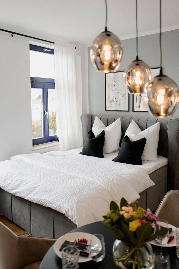 Geheel appartement, Designoase für 3 mit Blick auf den Wismarer Hafen in Wismar, Nordwestmecklenburg (Wismar en omgeving)