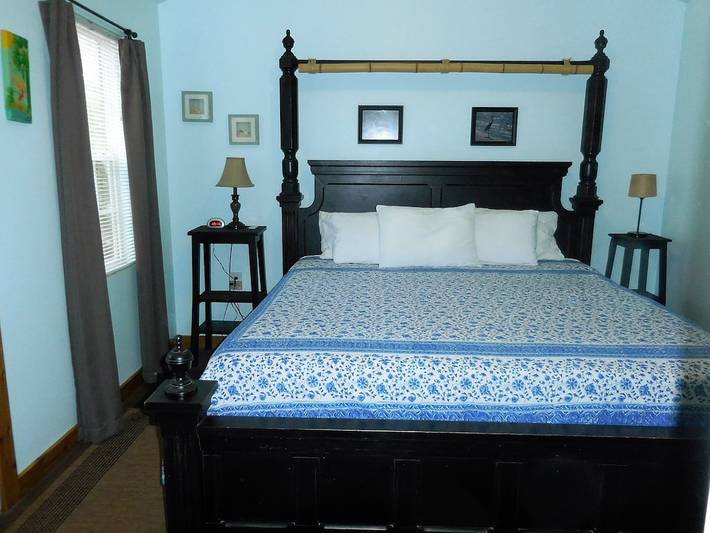 Cottage for 2 people, with yard in South Carolina