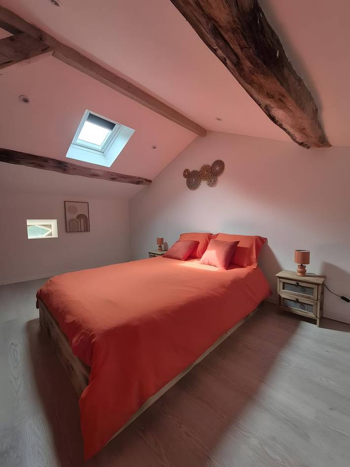 Casa rural '"Le Nid Douillet"' con piscina privada, terraza privada y wifi in Anthé, Quercy