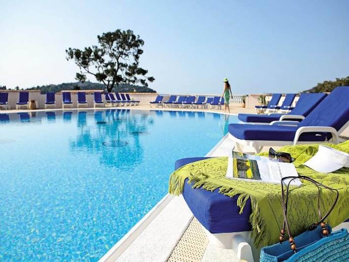 Gîte pour 5 personnes, avec piscine et terrasse dans Cap Ferrat - 2