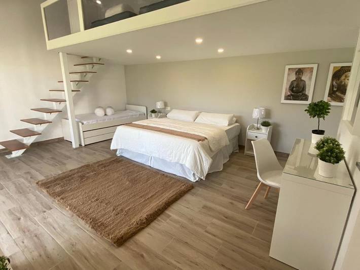 Chalet para 10 personas, con Jacuzzi y Terraza además de Jardín y Piscina en Santa Cruz de Tenerife - 2