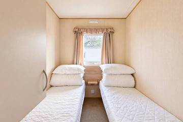 Glamping for 8 People in Skegness, Lincolnshire, Photo 3