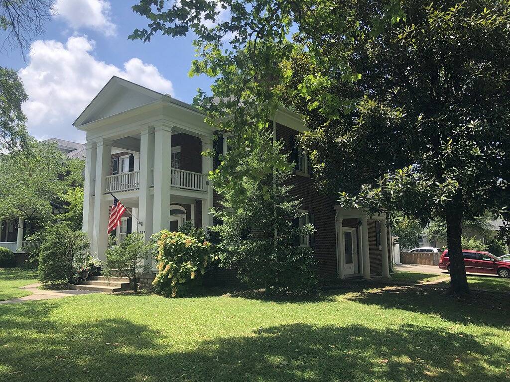 Ganze Wohnung, Standort Standort Standort in Lexington, Kentucky