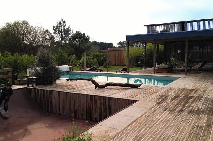 Maison de vacances pour 14 personnes, avec terrasse et jardin à Messanges