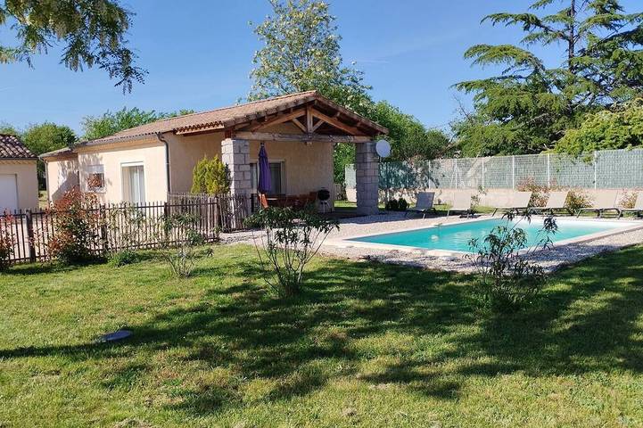 Ferienhaus für 6 Personen, mit Terrasse und Garten, mit Haustier - 1