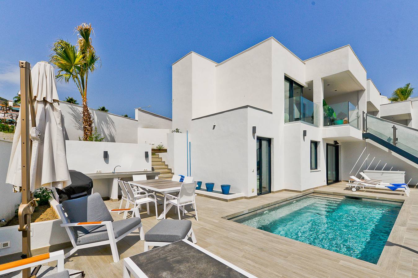 Villa für 8 Personen mit Garten in Playa de Burriana, El Capistrano