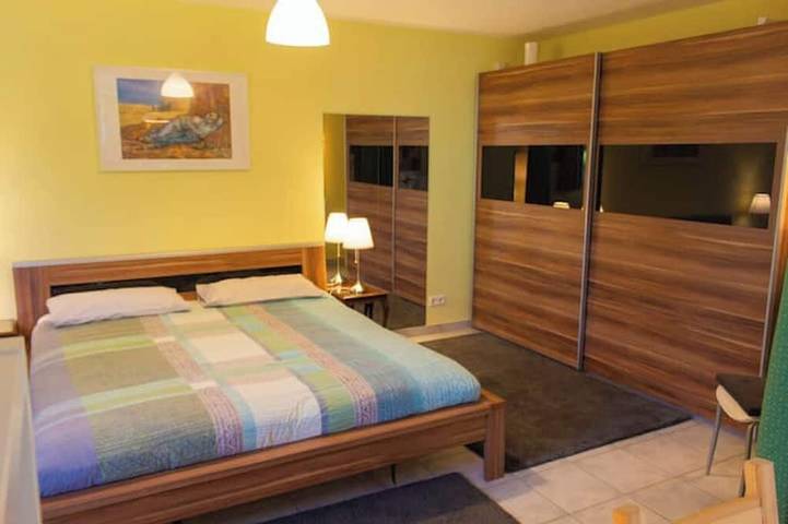 Ferienwohnung für 6 Personen, mit Garten und Balkon in Kaiserslautern - 2