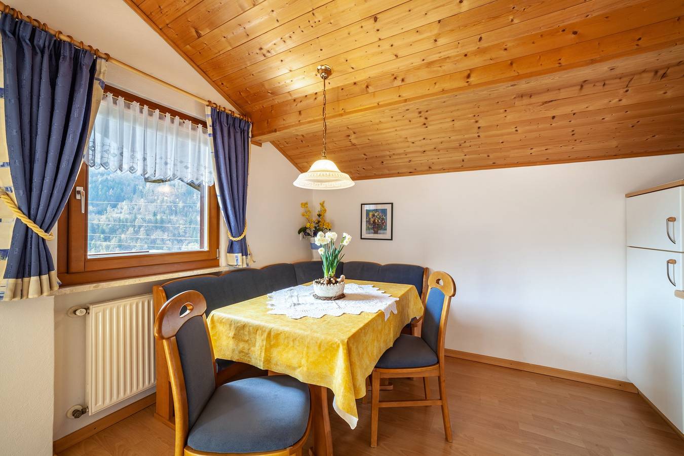 Appartement "Flieder" met bergzicht, zwembad, wifi, balkon en tuin, foto 11