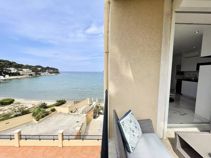 Gîte pour 4 personnes, avec terrasse et vue à Sanary-sur-Mer - 3