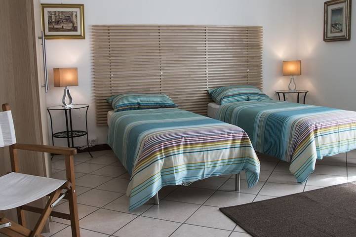Villa Gemma , la casa, nelle Langhe, delle tue Vacanze con Piscina e Biciclette. in Alba, Langhe