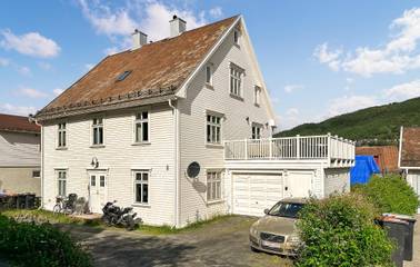 Cottage pour 4 personnes, avec jardin et terrasse dans Narvik