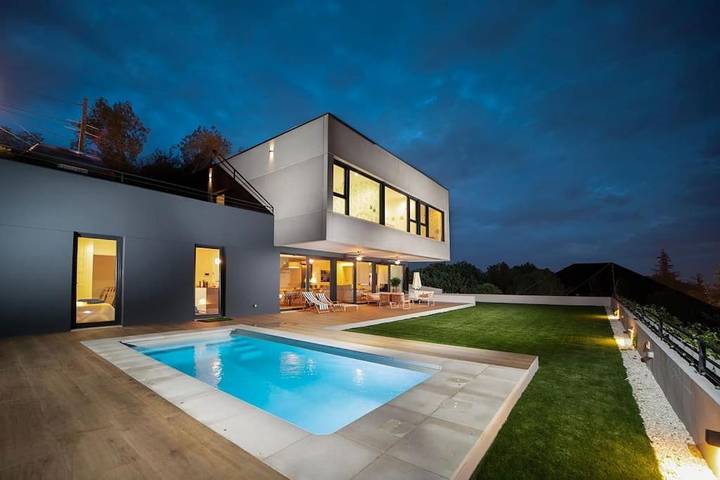 Casa de vacaciones para 8 personas, con Terraza y Jardín además de Piscina y Vistas en Miraflores (Madrid)