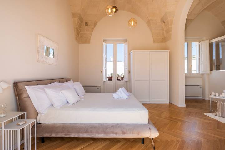 Room 'Relais Luxury Xenia - Suite' with Shared Pool, Wi-Fi and Air Conditioning in Sternatia, Lecce Province