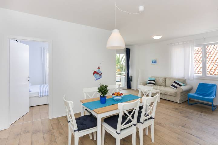 Ferienwohnung für 6 Personen, mit Balkon und Meerblick in Dubrovnik - 3