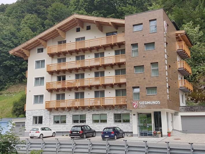 B&B für 3 Personen, mit Ausblick und Balkon in Saalbach