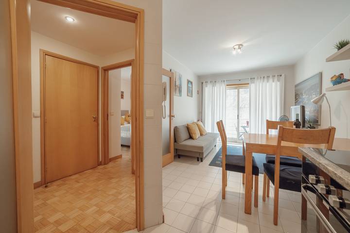 Apartamento entero, Downtown Trindade With Terrace in Santo Ildefonso, Distrito de Porto