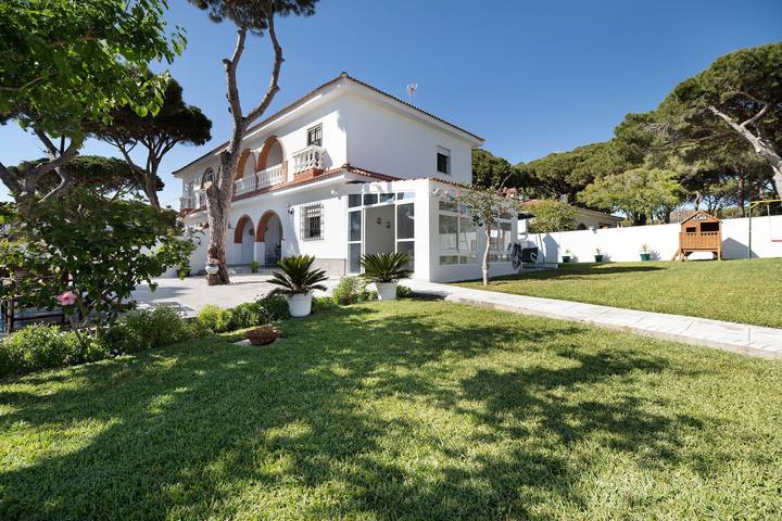 Chalet para 9 personas, con Balcón y Jardín en La Barrosa