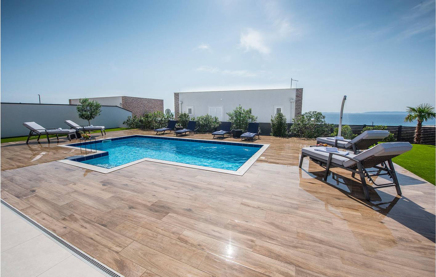 Ferienhaus für 8 Personen mit Terrasse in Gajac, Pag
