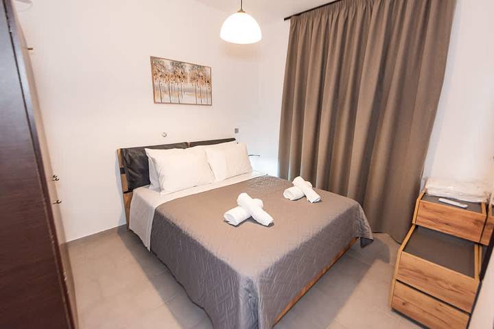 Ferienwohnung für 4 Personen, mit Whirlpool und Garten sowie Pool in Afantou - 4