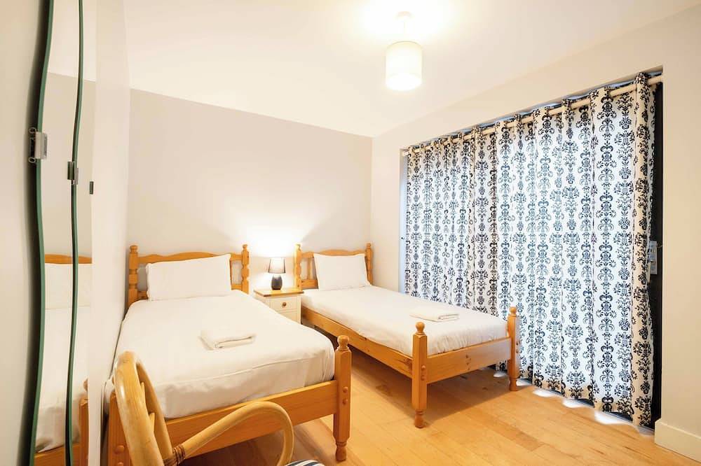 Ganze Wohnung, Fionoora 6 - Steps away from the beach! in Lahinch, County Clare