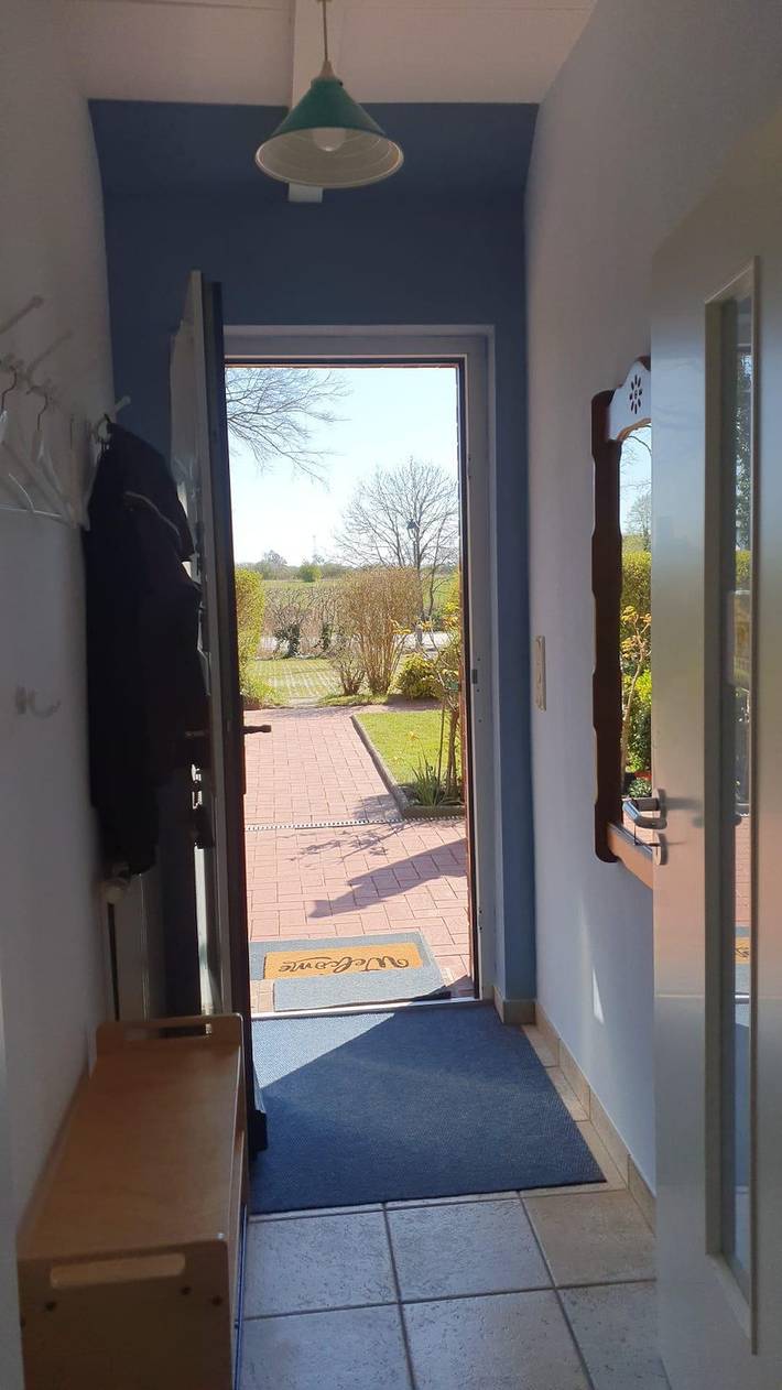 Ferienhaus für 4 Personen, mit Terrasse und Garten in Greetsiel - 2