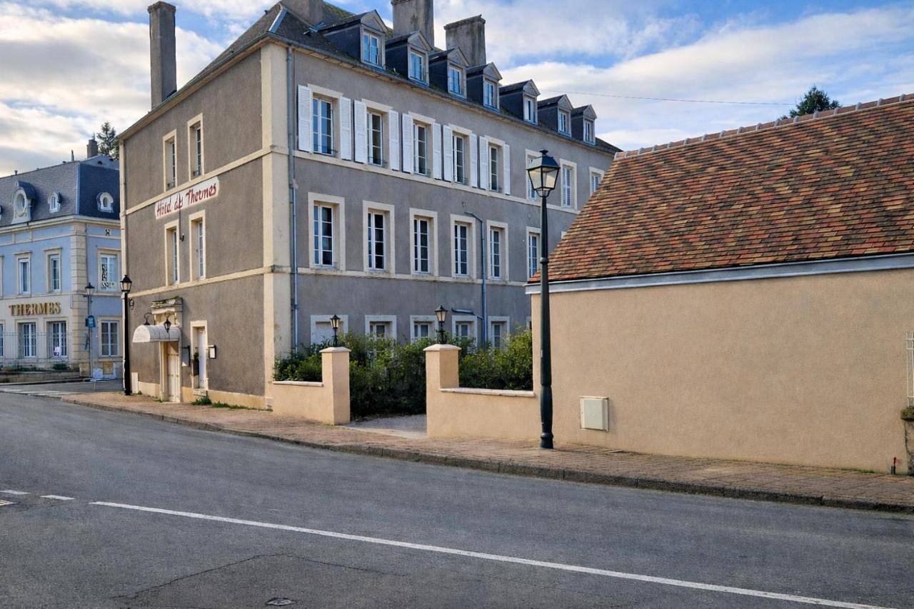 Appartement entier, Studio in Bourbon-Lancy, Région de Charolles