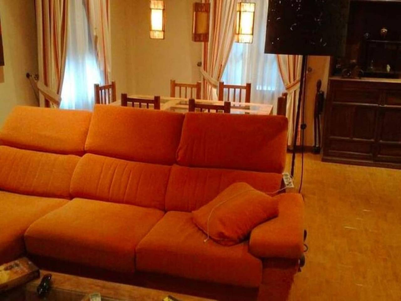 Chalet en Rivero de Posadas con Piscina in Rivero de Posadas, Posadas