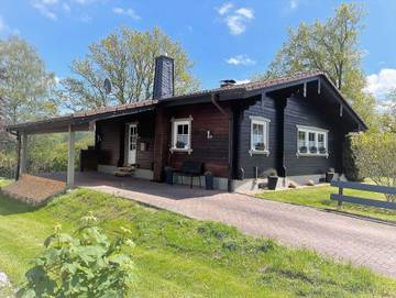 Ferienhaus für 14 Personen, mit Garten, kinderfreundlich in Vöhl