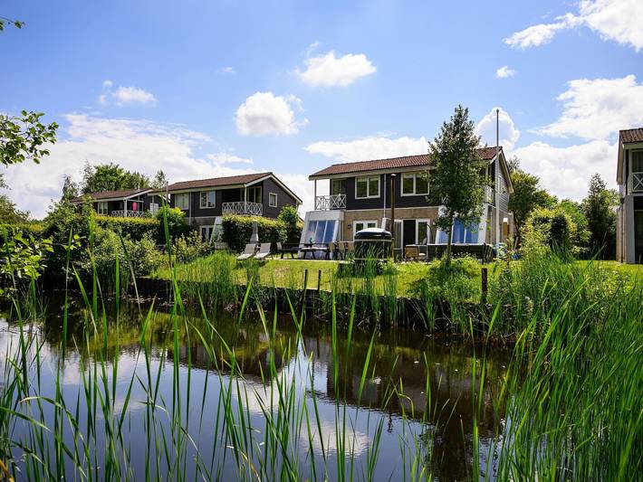 Huis in Vlagtwedde met Sauna en Hot Tub in Vlagtwedde, Provincie Groningen
