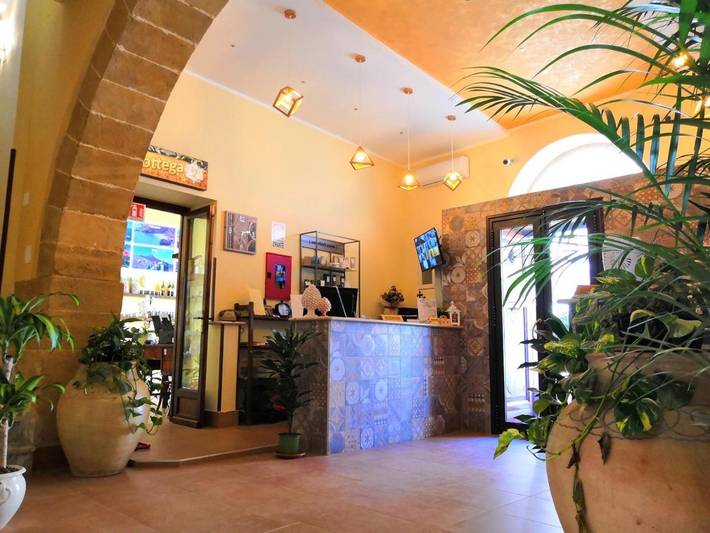 Appartamento per 2 persone, con Terrazza e Idromassaggio nonché Sauna a Castelvetrano