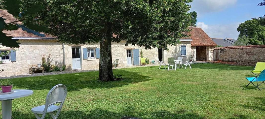 Location de vacances pour 6 personnes, avec jardin ainsi que vue et terrasse à Verneuil-sur-Indre - 2