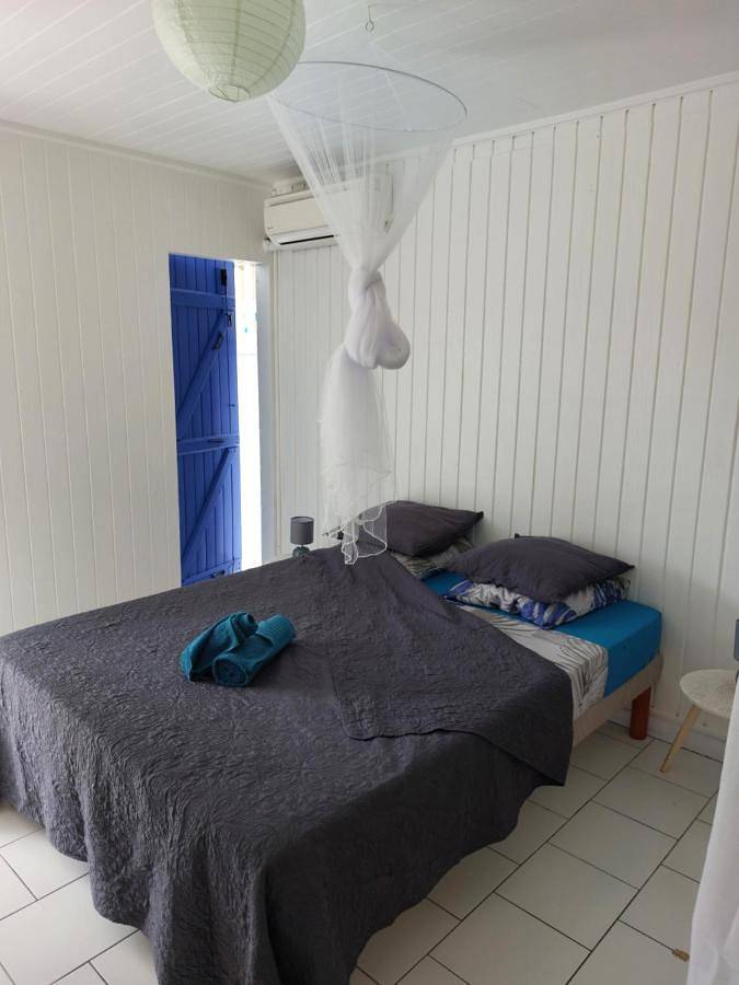 Location de vacances pour 7 personnes, avec jardin dans Plage de Bois Jolan - 3