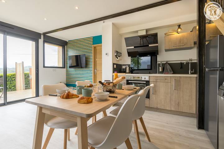 Gîte pour 4 personnes, avec jardin