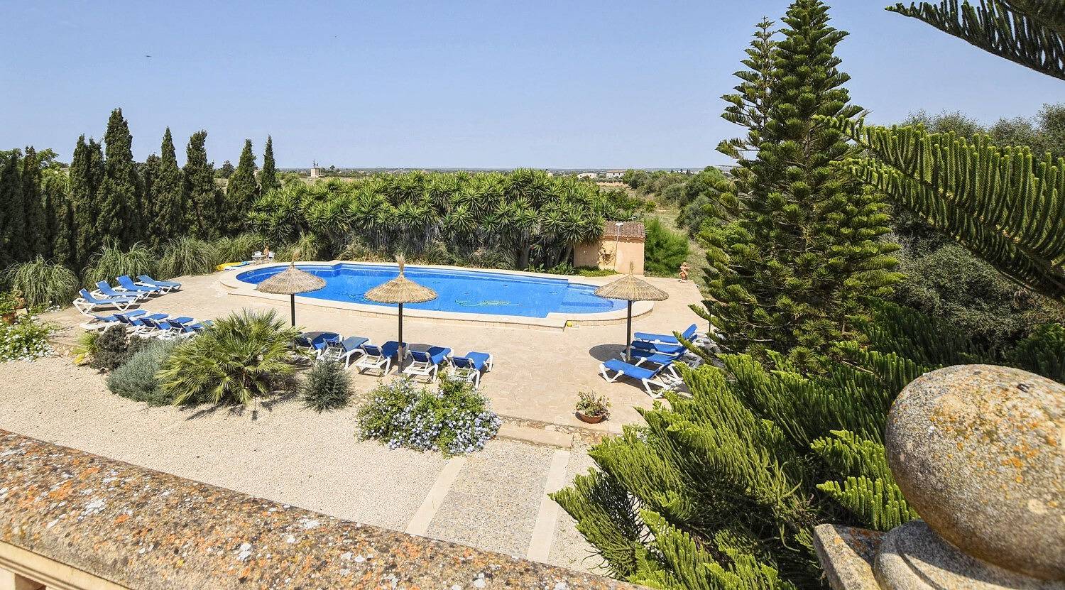 Villa 'Na Pont' with Pool, Garden, Terrace and Wi-Fi in Campos, Mallorca syd