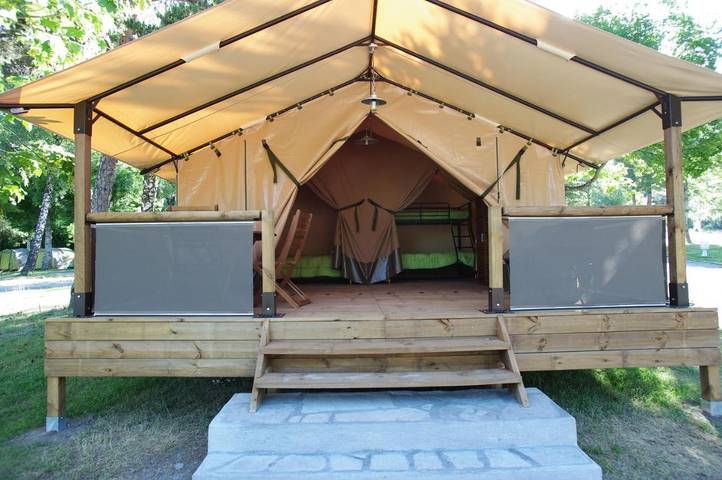 Location de vacances pour 3 personnes, avec jardin et bassin pour enfant ainsi que piscine et vue, adapté aux familles à Guillestre - 4