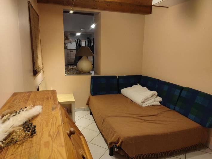 Location de vacances pour 11 personnes, avec jardin, animaux acceptés à Saint-Laurent-du-Cros - 2