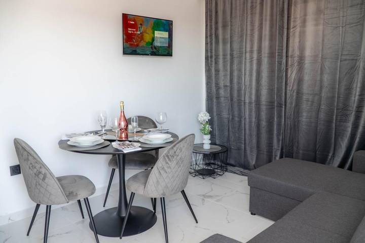 Ferienwohnung für 3 Personen, mit Balkon in Rhodos Stadt - 2