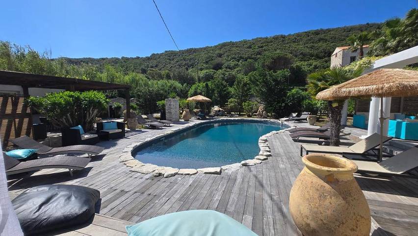Chambre d’hôte pour 2 personnes, avec jardin ainsi que piscine et vue à Bonifacio - 4