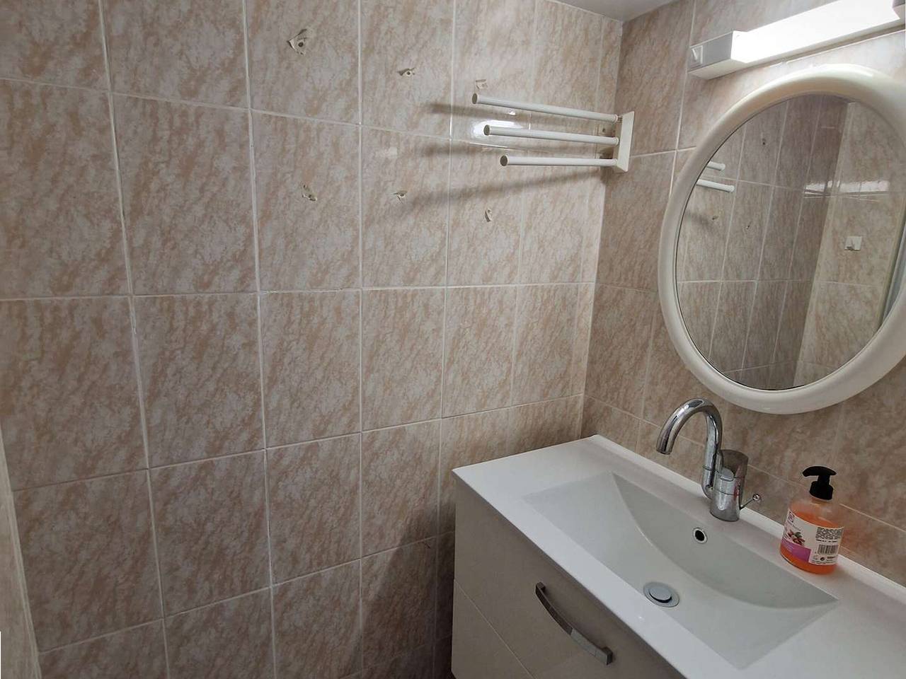 Ganze Wohnung, Helle Wohnung, Pool, strandnah und Einkaufsmöglichkeiten in Marseillan, Mittelmeerküste (Frankreich)