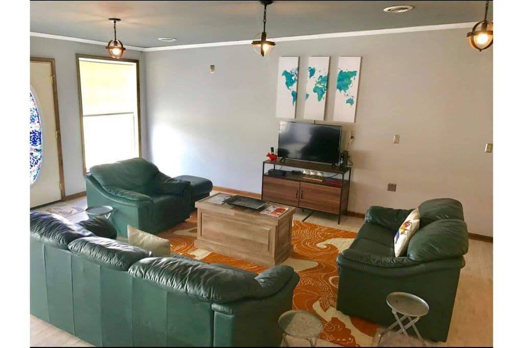 The General's Hideaway near Gettysburg Battlefields, Wineries, Skiing & Hiking less than a mile from the Cashtown Inn in Adams County (PA)