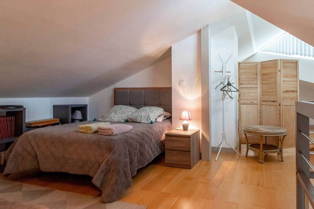 Gîte charmant avec jardin au cœur du vignoble du Layon, proche Saumur, 9 couchages, vélos inclus in Aubigné-sur-Layon, Vallée de la Loire