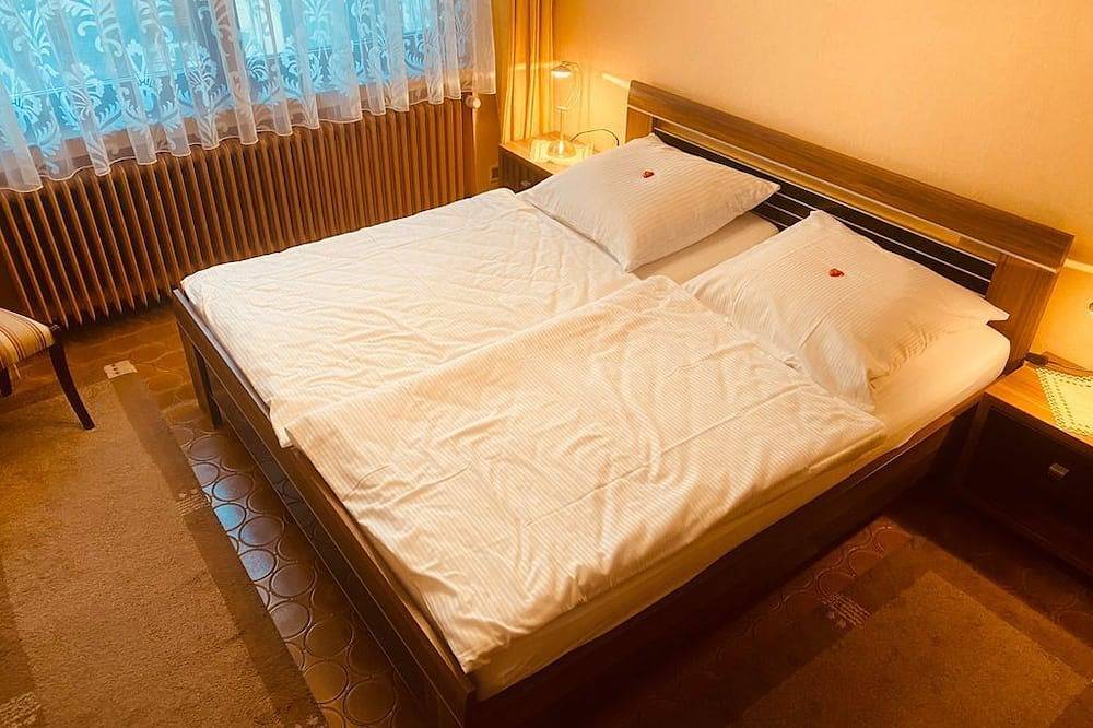 Entire apartment, Vacation apartment Ahr - Haus Nachtsheim in Neuenahr, Bad Neuenahr-Ahrweiler