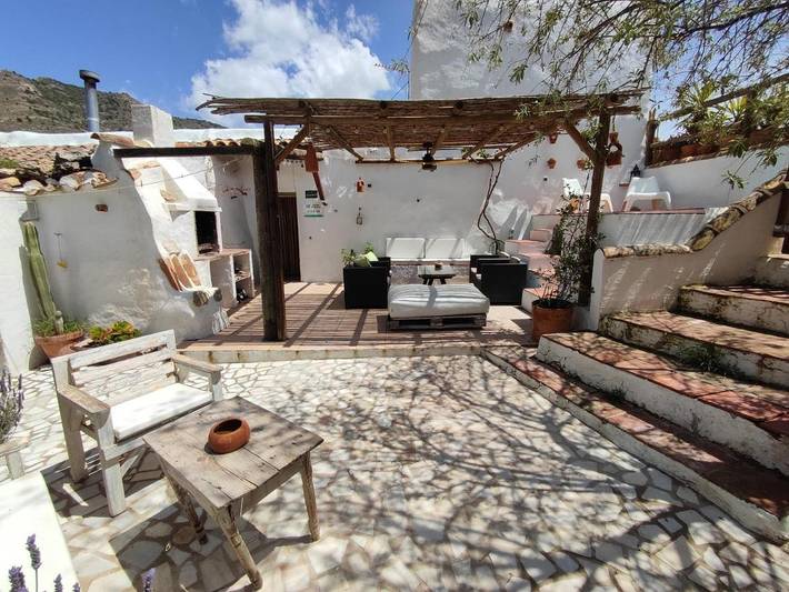 Casa vacanza per 2 persone, con Idromassaggio e Terrazza nonché Giardino e Piscina a Oria (Andalucía)