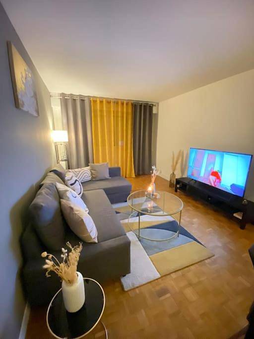 Appartement entier, Superbe appartement proche de Paris in Colombes, Hauts-de-Seine