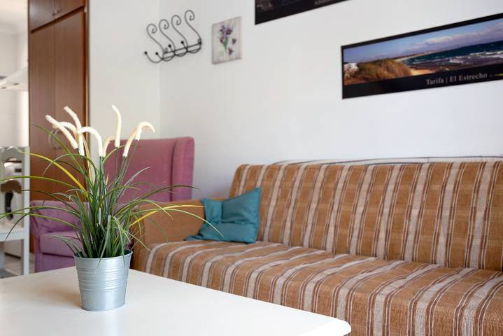 Entire apartment, Vacation Apartment "Mediterraneo 105" with Balcony in Conil de la Frontera, Costa de la Luz