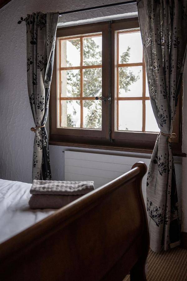 King Room with Mountain View in Mayens-de-Bruson, Bagnes