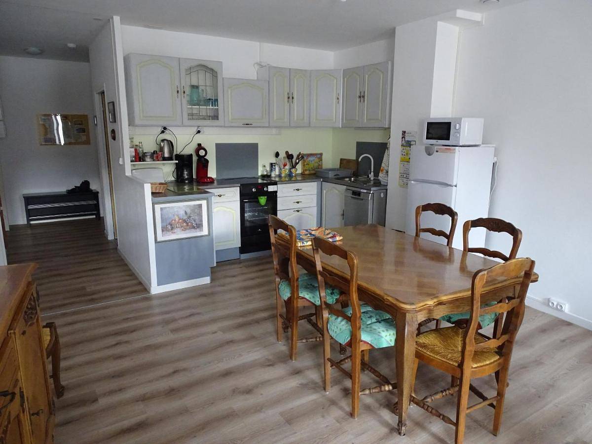 Appartement entier, Two-Bedroom Apartment in Buis-les-Baronnies, Région de nyons