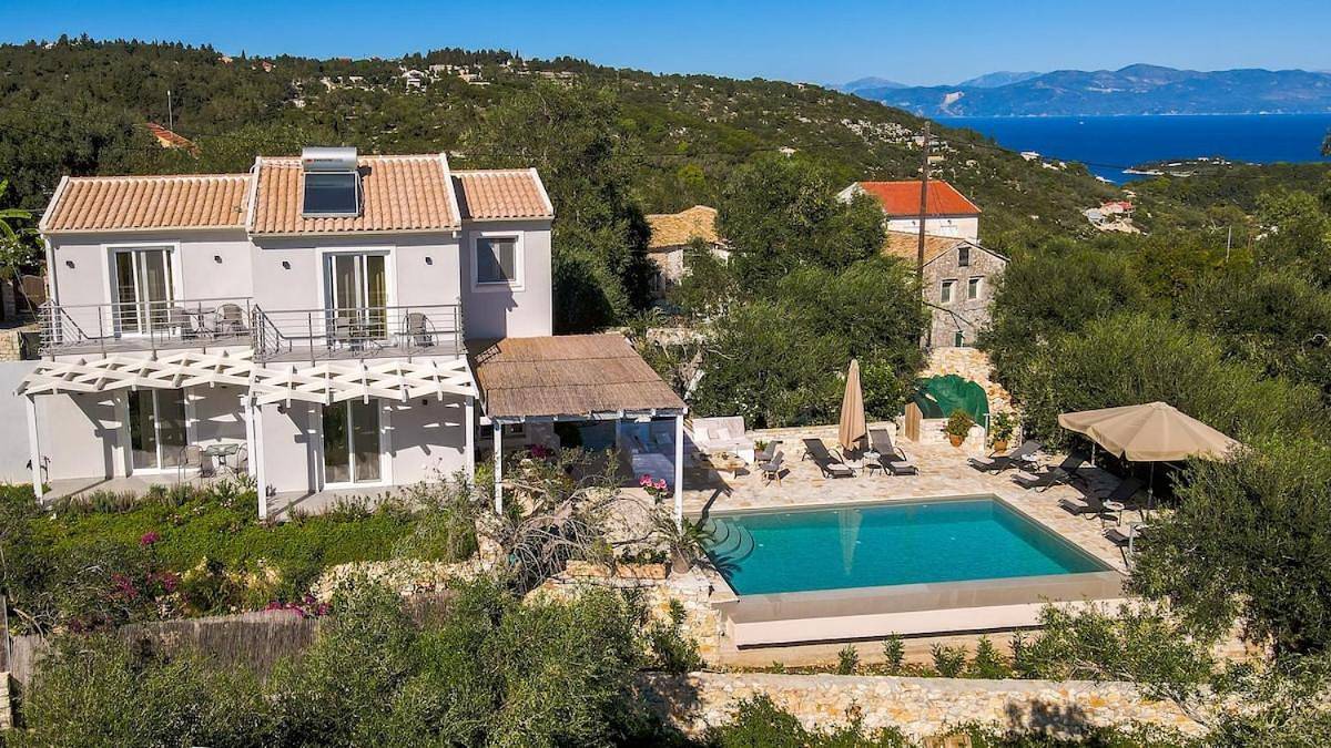 Three-Bedroom Villa in Γάιο, Παξούς