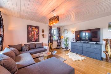 Ferienwohnung für 6 Personen in Chieming, Bayerische Alpen, Bild 1
